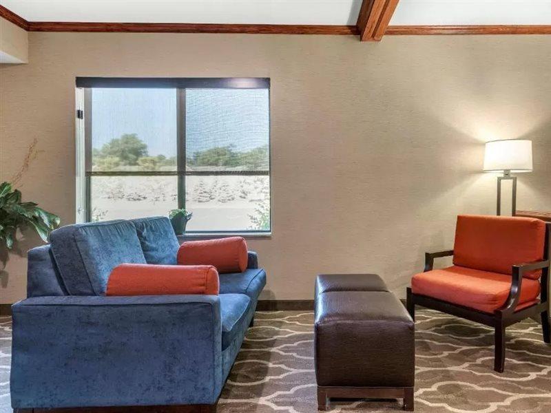 Comfort Suites Grandville - Grand Rapids Sw Eksteriør bilde